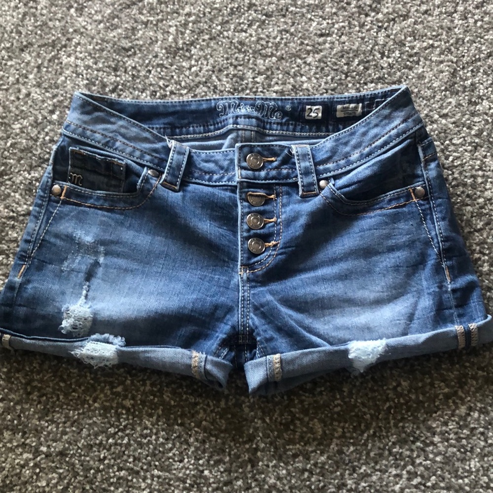 Miss Me Mid-Rise Shorts